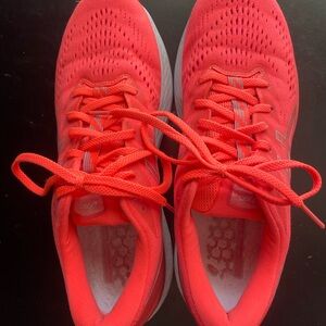 ASICS Gel Kayano 28 Athletic Shoes Lightweight Breathable Design